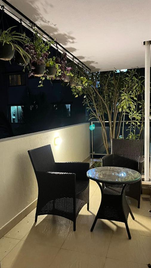 Luho Grande Bed and Breakfast Bangalore Eksteriør billede
