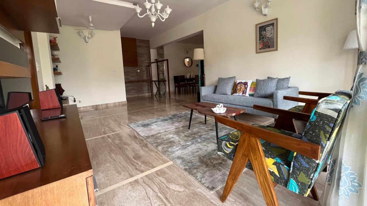 Luho Grande Bed and Breakfast Bangalore Eksteriør billede